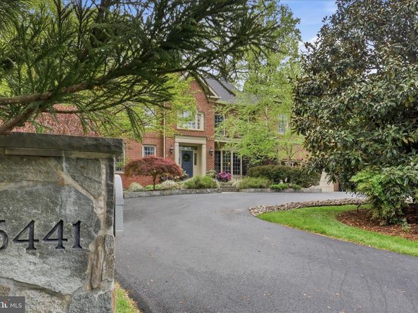 6441 Georgetown Pike, Mclean VA 22101