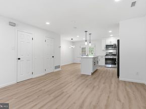 13 Rampart Drive, Chesterbrook PA 19087