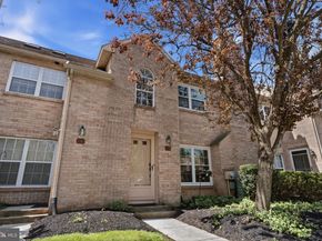 13 Rampart Drive, Chesterbrook PA 19087
