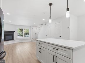 13 Rampart Drive, Chesterbrook PA 19087