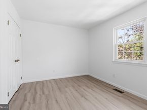 13 Rampart Drive, Chesterbrook PA 19087