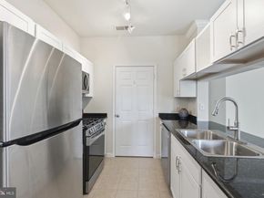 12909 Centre Park Circle 108, Herndon VA 20171