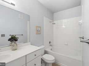 12909 Centre Park Circle 108, Herndon VA 20171