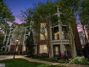 12909 Centre Park Circle 108, Herndon VA 20171