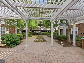 12909 Centre Park Circle 108, Herndon VA 20171