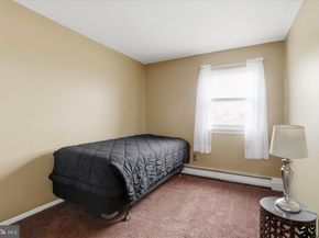 10915 Heflin Road, Philadelphia PA 19154