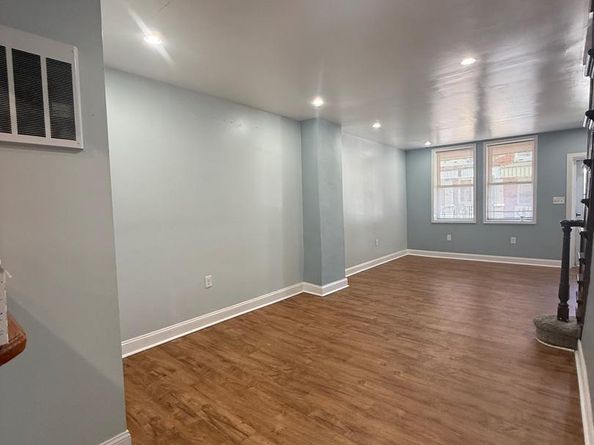 846 E Schiller Street, Philadelphia PA 19134