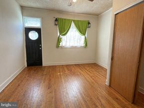 768 S 6TH Street, Philadelphia PA 19147