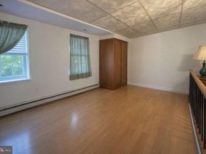 768 S 6TH Street, Philadelphia PA 19147