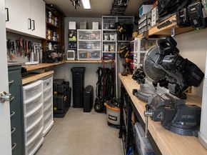 768 S 6TH Street, Philadelphia PA 19147