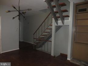 2122 Lombard Street, Philadelphia PA 19146