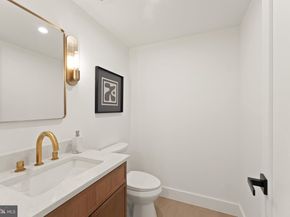 1324 Titania Lane, Mclean VA 22102