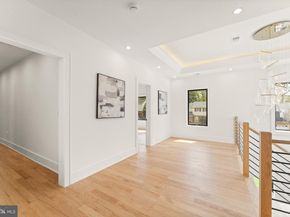 1324 Titania Lane, Mclean VA 22102