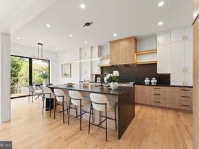 1324 Titania Lane, Mclean VA 22102