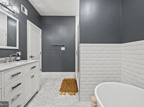 1223 Meigs Place NE 101, Washington DC 20002