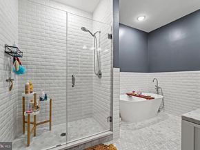 1223 Meigs Place NE 101, Washington DC 20002