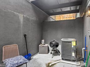 1223 Meigs Place NE 101, Washington DC 20002