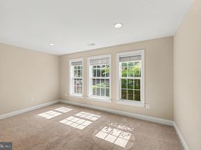 8046 Reserve Way, Vienna VA 22182