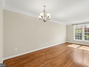 8046 Reserve Way, Vienna VA 22182