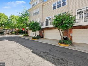 8046 Reserve Way, Vienna VA 22182