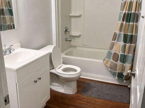 134 Chester Pike, Darby PA 19023