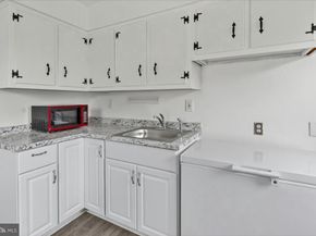 2928 Windsor Drive, Bensalem PA 19020
