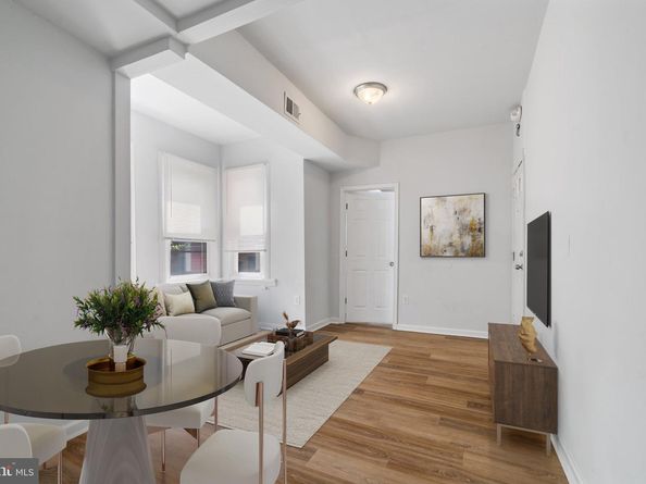 2105 N 17TH Street, Philadelphia PA 19121