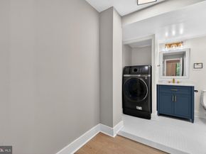 1401 N Rhodes Street 604, Arlington VA 22209
