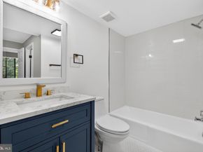 1401 N Rhodes Street 604, Arlington VA 22209