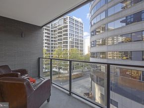 1781 Pierce Street N 406, Arlington VA 22209