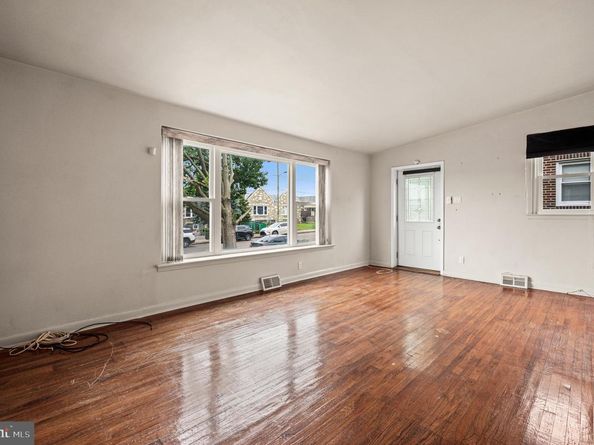 7740 Bradford Street, Philadelphia PA 19152
