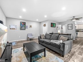 3210 S 28TH Street 404, Alexandria VA 22302