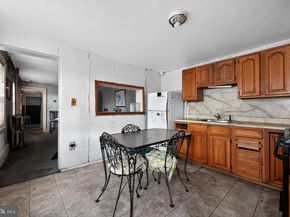 1437 N 8TH Street, Philadelphia PA 19122