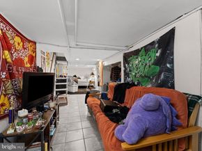 1520 S Garnet Street, Philadelphia PA 19146