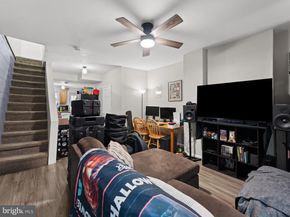 1520 S Garnet Street, Philadelphia PA 19146