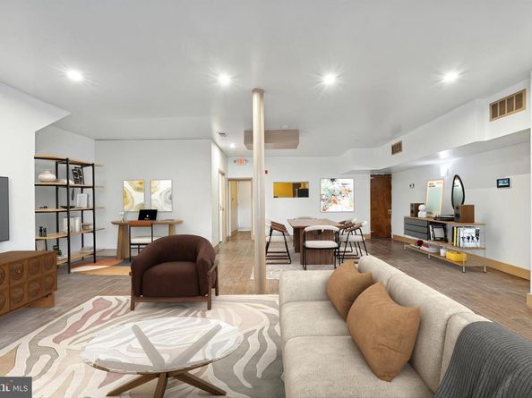 2045 W Toronto Street, Philadelphia PA 19132