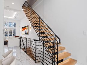 2130 Spring Street, Philadelphia PA 19103