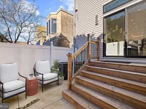 2130 Spring Street, Philadelphia PA 19103