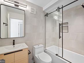 2130 Spring Street, Philadelphia PA 19103