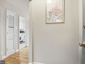 2904 13TH Road S 4301, Arlington VA 22204