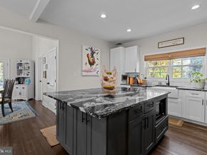 108 W Maple Avenue, Morrisville PA 19067