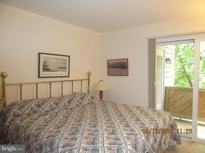 1537 Church Hill Place 1537, Reston VA 20194