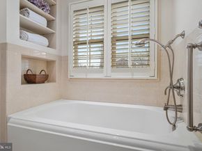 9501 Blythe Dale Court, Vienna VA 22182