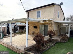 813 Piermont Street, Philadelphia PA 19116