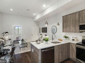 627 W Oxford Street, Philadelphia PA 19122