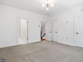 829 N Wakefield Street, Arlington VA 22203