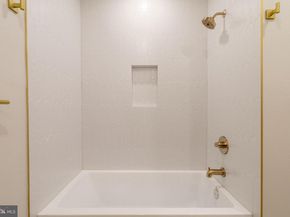 520 S 17TH Street, Philadelphia PA 19146