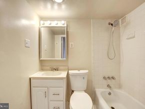 801 N Pitt Street 311, Alexandria VA 22314