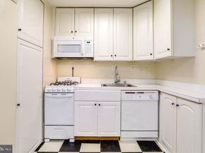 801 N Pitt Street 311, Alexandria VA 22314