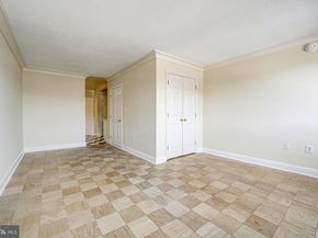 801 N Pitt Street 311, Alexandria VA 22314